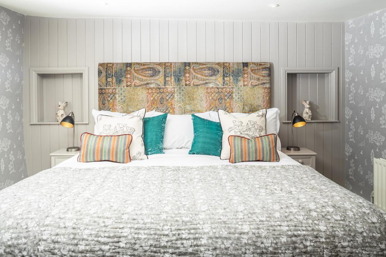 The Dalesman Country Inn Sedbergh Esterno foto