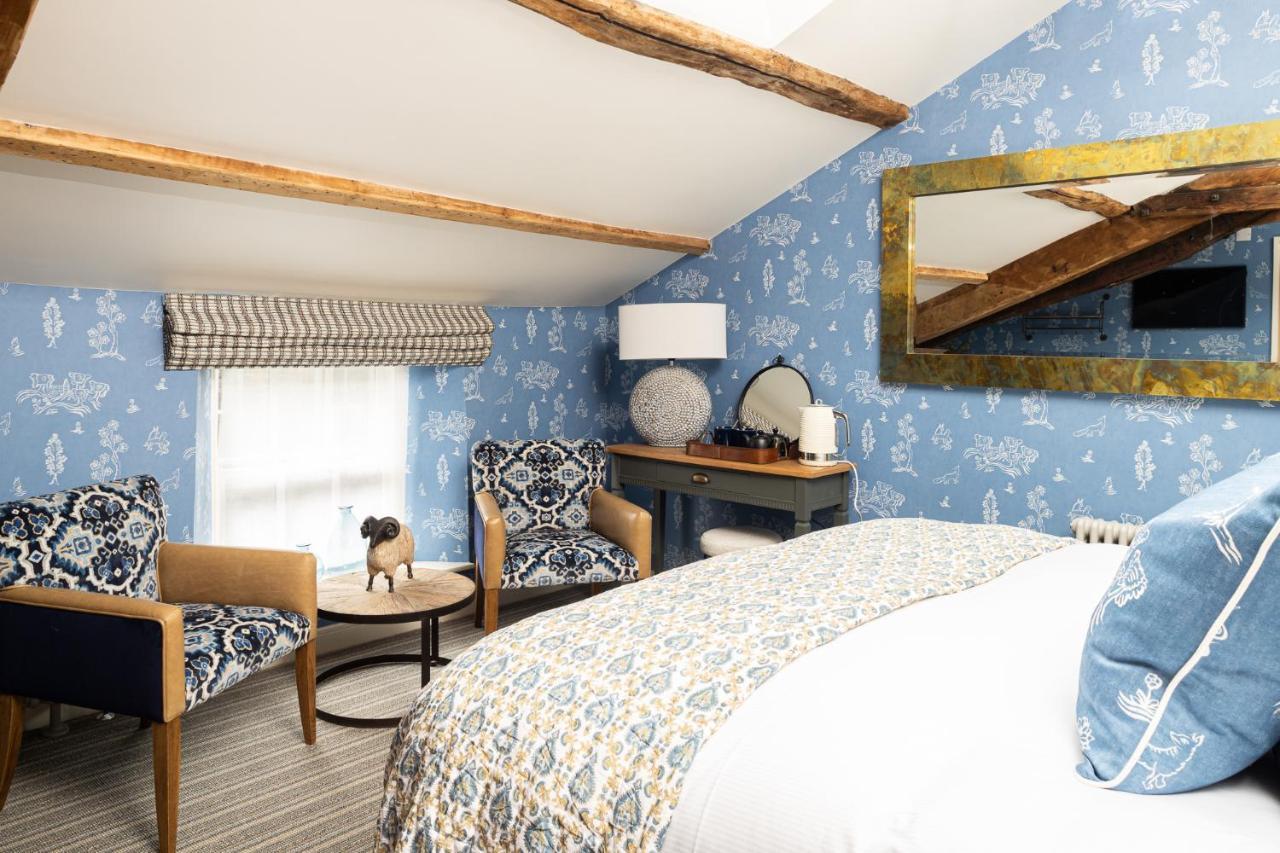 The Dalesman Country Inn Sedbergh Esterno foto