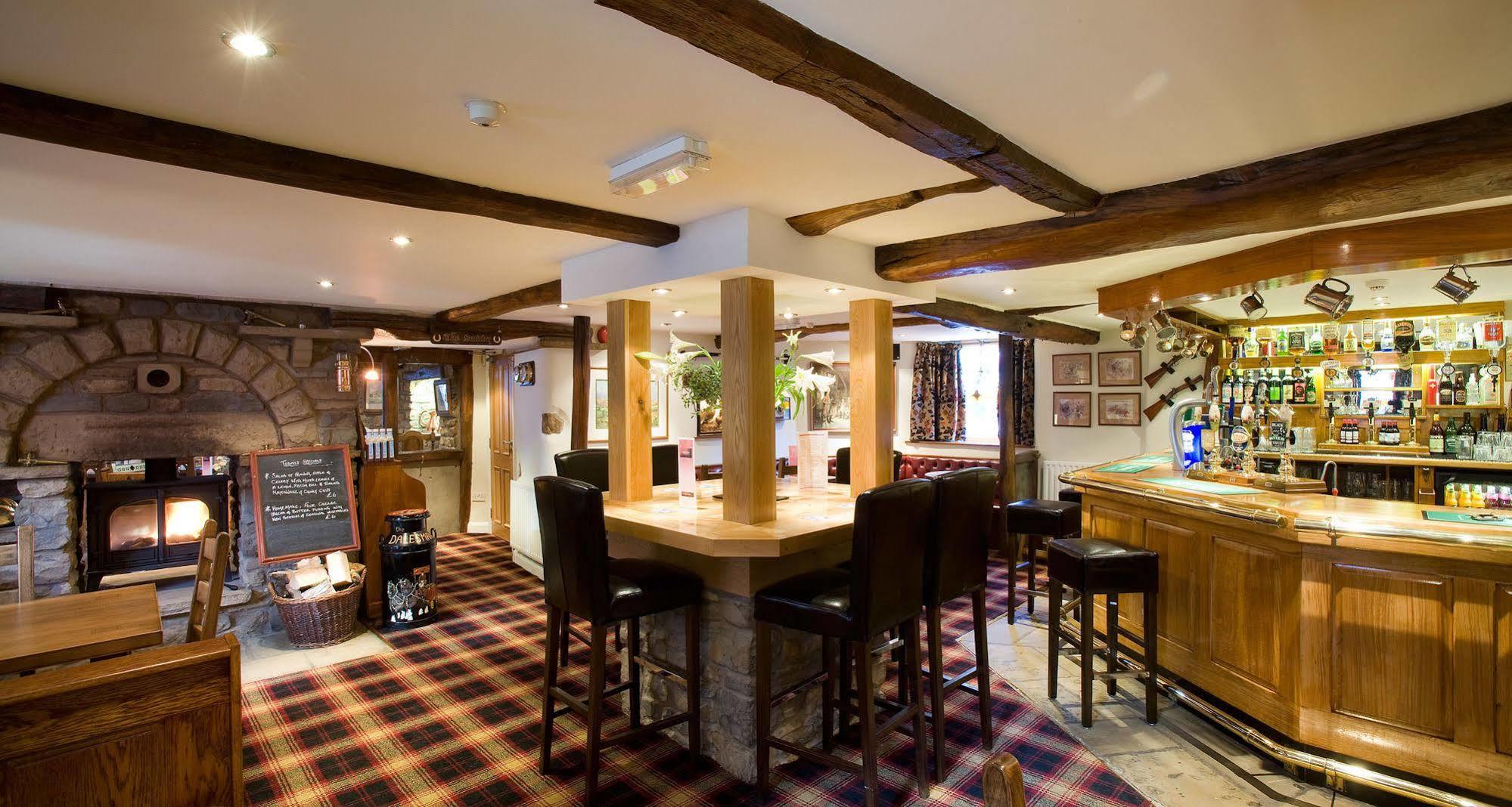 The Dalesman Country Inn Sedbergh Esterno foto